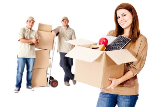 Practical removal vehicle for furniture and boxes in Watford