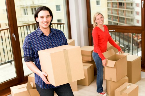 Practical storage solution for moves and renovations in Watford